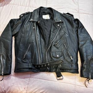 Vintage motorcycle real leather Men's Black Jacket sz 44